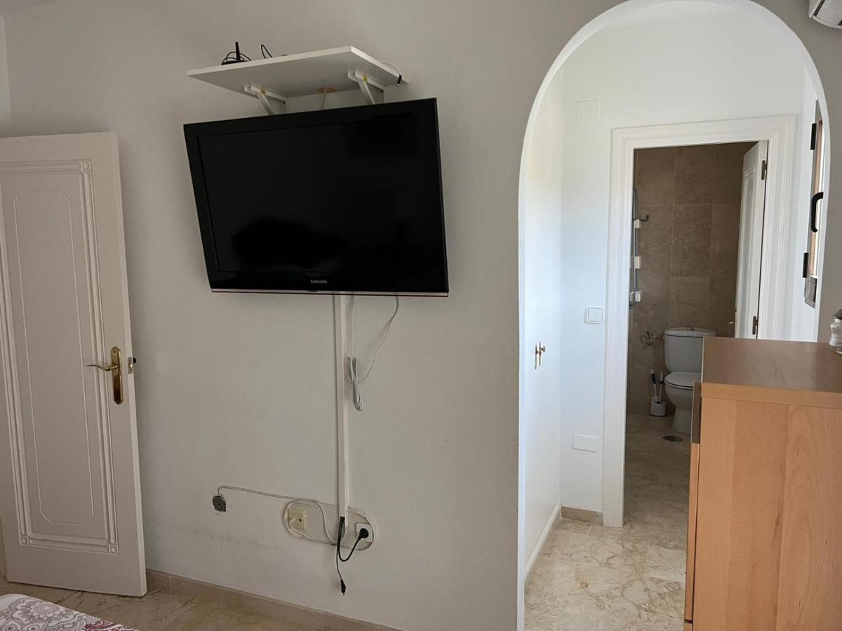 Apartamento En Orihuela Costa Con Piscina Dehesa de Campoamor  Kültér fotó